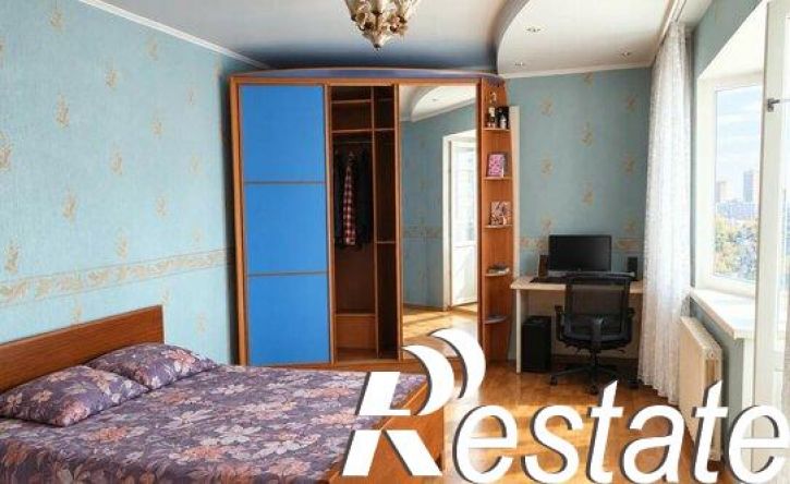 2-комн квартира улица Соловецких юнг, 1,  д. 1