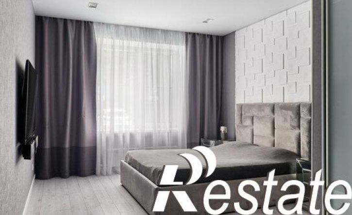 2-комн квартира улица Фикрята Табеева, 1,  д. 1