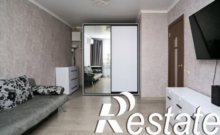 1-комн квартира улица Андрея Адо, 15,  д. 15