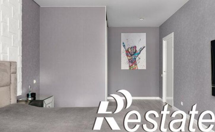 2-комн квартира улица Фикрята Табеева, 1,  д. 1