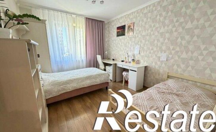 2-комн квартира улица Натана Рахлина, 13 к1,  д. 13 к1