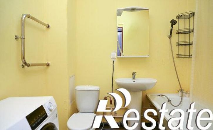 1-комн квартира улица Андрея Адо, 15,  д. 15