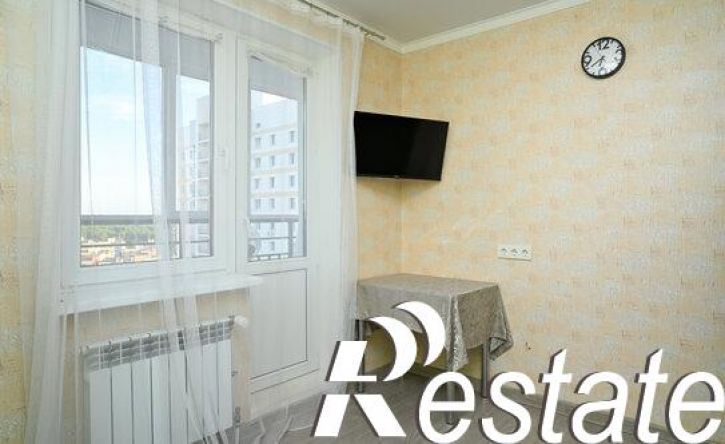 1-комн квартира улица Андрея Адо, 15,  д. 15