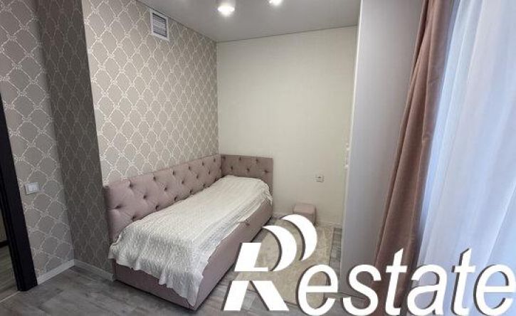 2-комн квартира улица Рауиса Гареева, 107,  д. 107