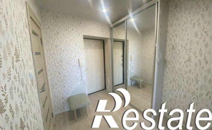 1-комн квартира улица Рихарда Зорге, 1,  д. 1