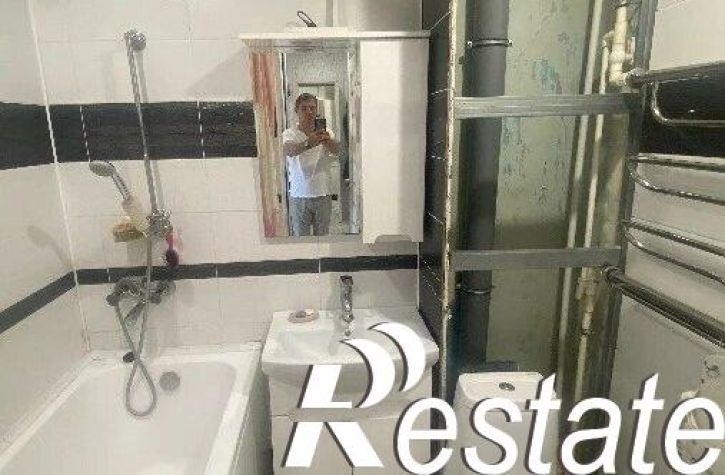 1-комн квартира улица Рихарда Зорге, 1,  д. 1