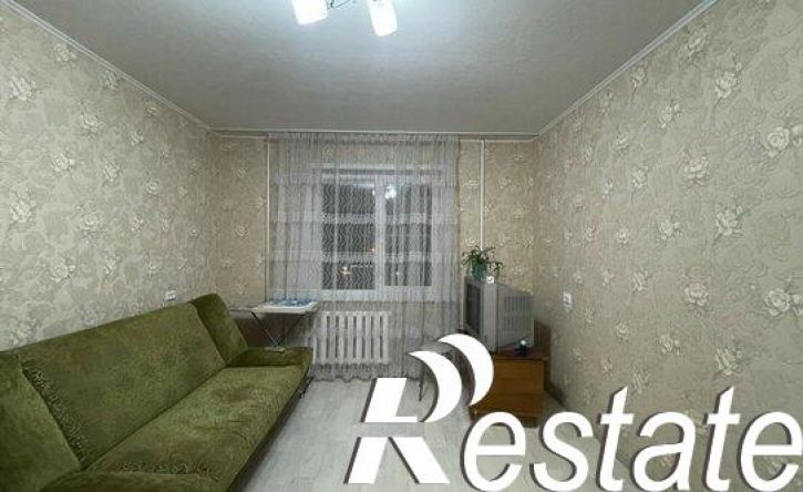 2-комн квартира улица Адоратского, 31,  д. 31