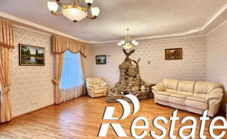 4-комн квартира улица Калинина, 10,  д. 10
