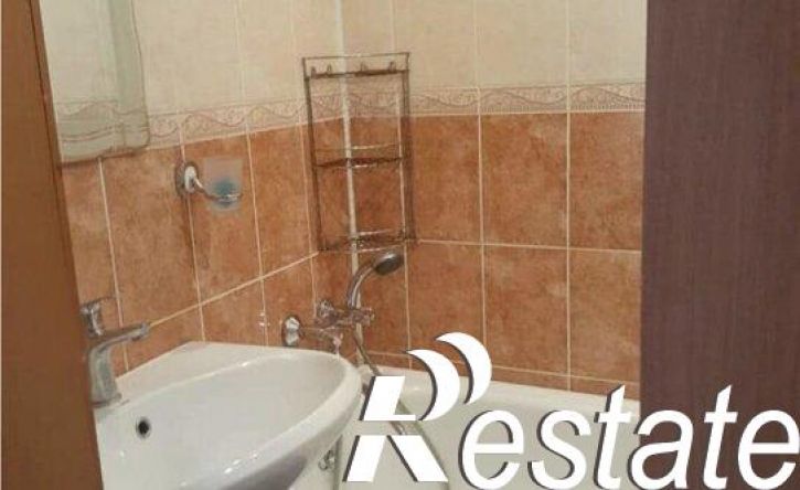 2-комн квартира улица Побежимова, 36,  д. 36