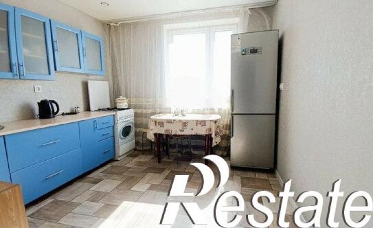 2-комн квартира улица Рихарда Зорге, 47,  д. 47