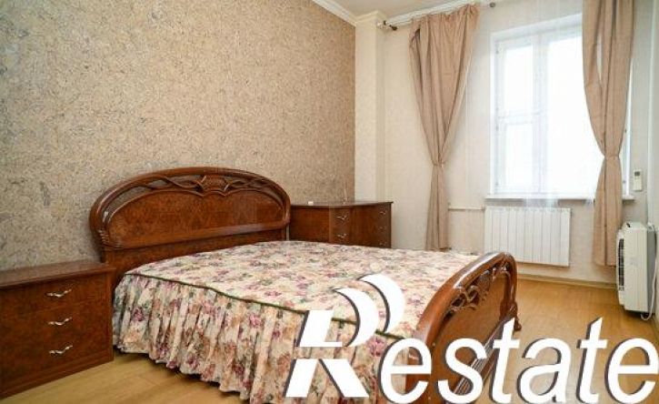 2-комн квартира улица Лейтенанта Шмидта, 3/15,  д. 3/15