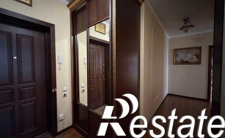 3-комн квартира проспект Альберта Камалеева, 34В,  д. 34В