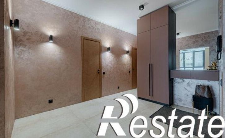 3-комн квартира улица Достоевского, 57,  д. 57