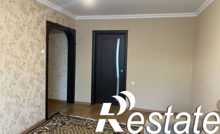 3-комн квартира улица Рихарда Зорге, 33,  д. 33