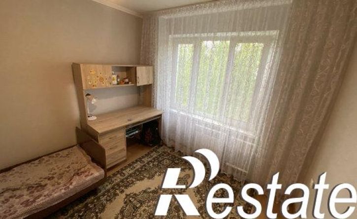3-комн квартира улица Рихарда Зорге, 33,  д. 33