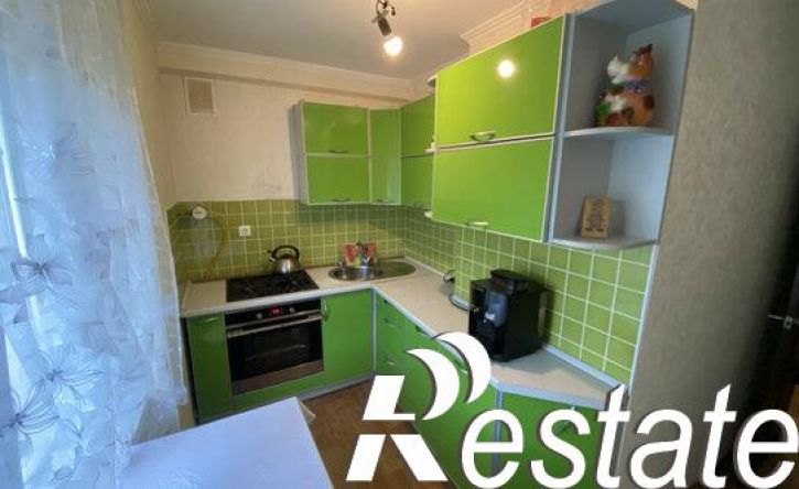 3-комн квартира улица Рихарда Зорге, 33,  д. 33