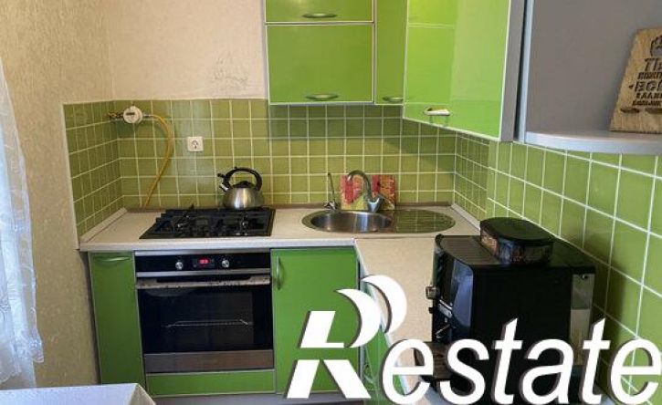 3-комн квартира улица Рихарда Зорге, 33,  д. 33