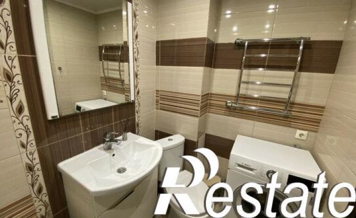 3-комн квартира улица Рихарда Зорге, 33,  д. 33