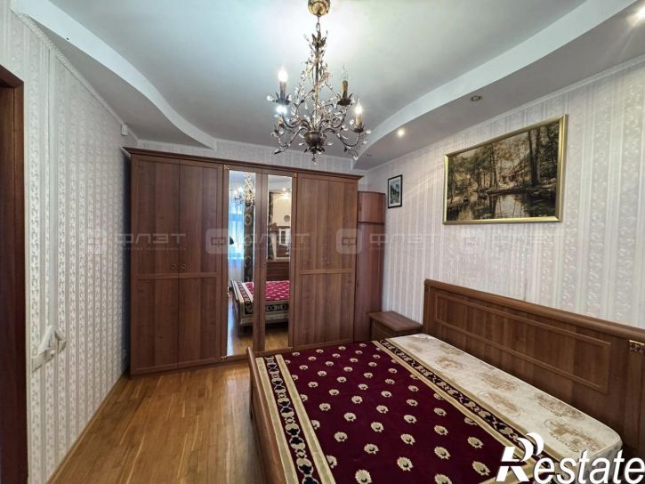 3-комн квартира ул. Япеева д.19