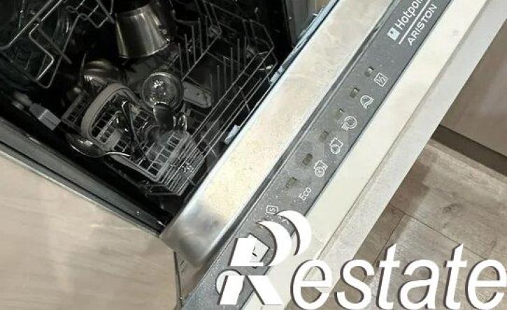 2-комн квартира улица Космонавтов, 61Г,  д. 61Г