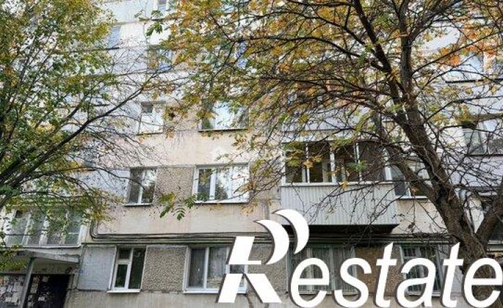 3-комн квартира улица Латышских Стрелков, 4А,  д. 4А
