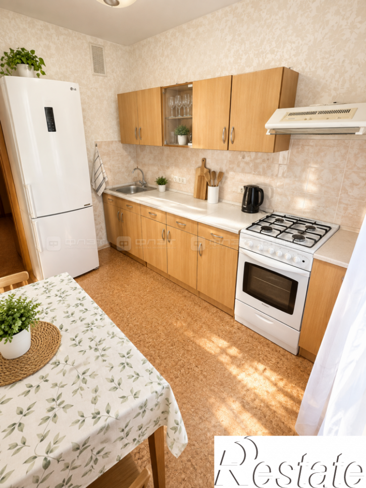 3-комн квартира пр. Победы, дом 18