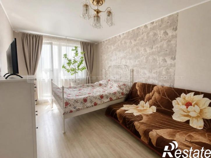 2-комн квартира пр-кт. Фатыха Амирхана, дом 40