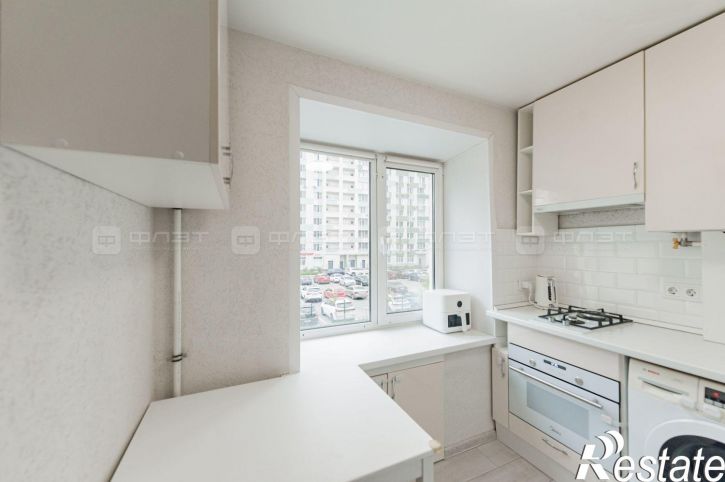 3-комн квартира ул. Павлюхина, дом 122