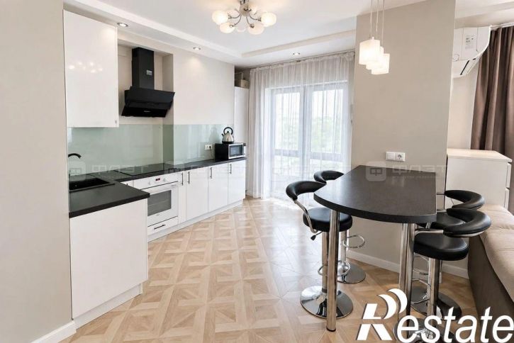 2-комн квартира ул. Петербургская, дом 65