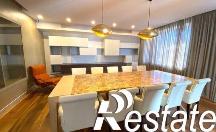 5-комн квартира улица Тельмана, 23,  д. 23