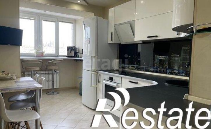 2-комн квартира улица Академика Лаврентьева, 16,  д. 16