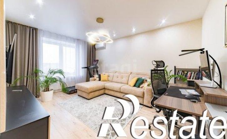 3-комн квартира улица Фикрята Табеева, 1,  д. 1