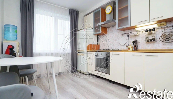 3-комн квартира Парковая ул, 18