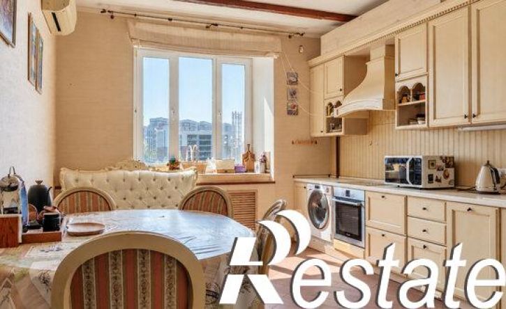 4-комн квартира улица Заря, 7А,  д. 7А