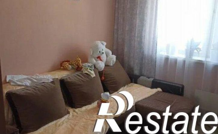 3-комн квартира улица Адоратского, 35,  д. 35
