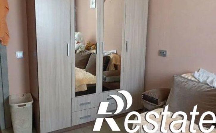 3-комн квартира улица Адоратского, 35,  д. 35