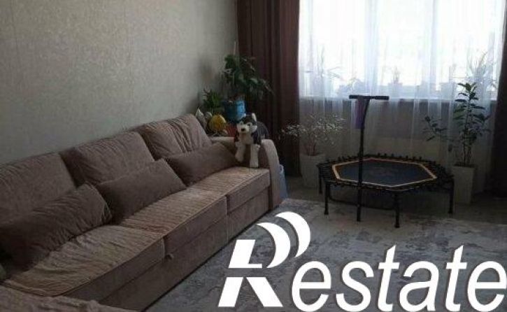 3-комн квартира улица Адоратского, 35,  д. 35