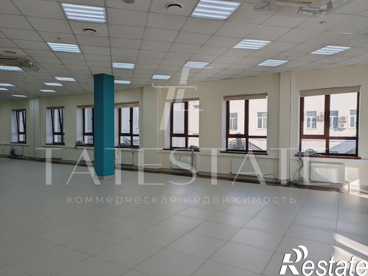 Сдать офис, помещение под офис за 405 000 рублей на улица Карла Маркса, 28