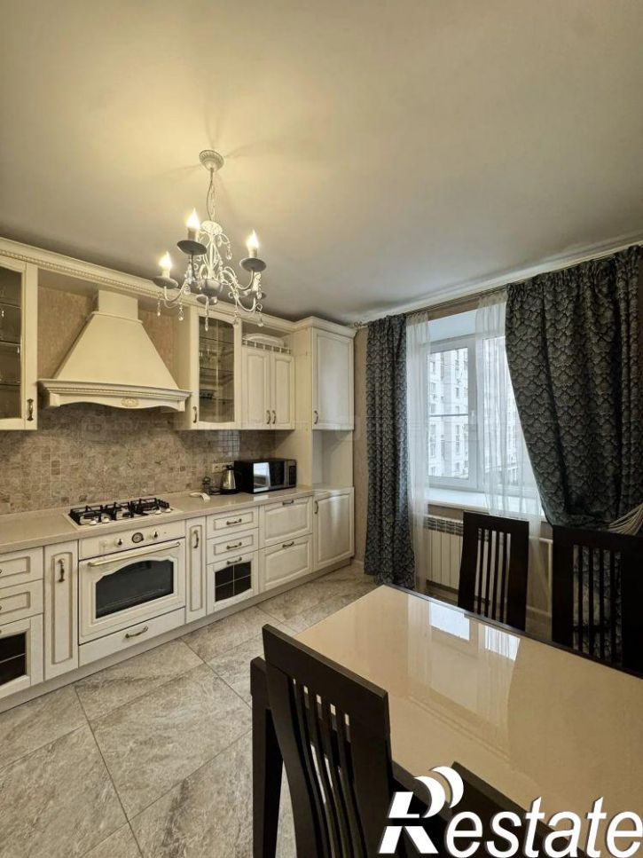 2-комн квартира ул. Чистопольская д.72