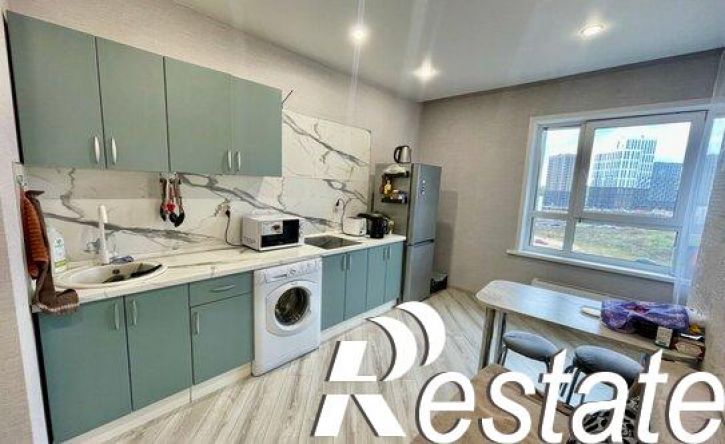 1-комн квартира улица Рауиса Гареева, 105Б,  д. 105Б