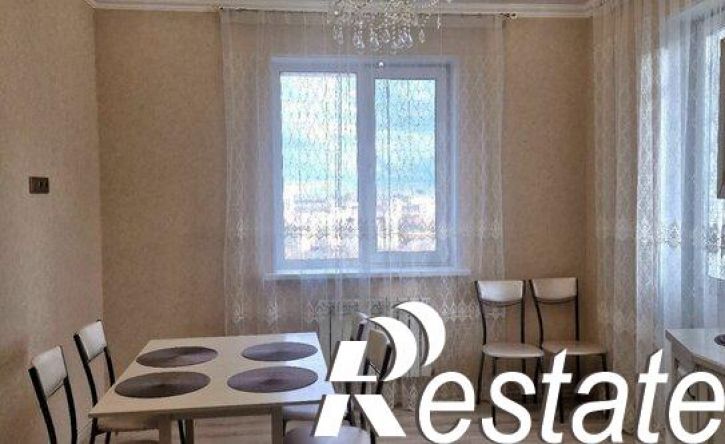 3-комн квартира улица Павлюхина, 110В,  д. 110В