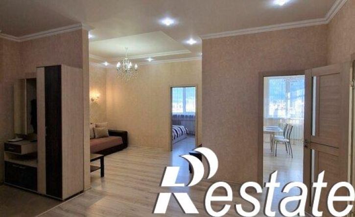 3-комн квартира улица Павлюхина, 110В,  д. 110В