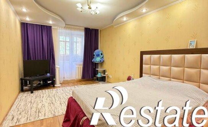 1-комн квартира улица Юлиуса Фучика, 82,  д. 82