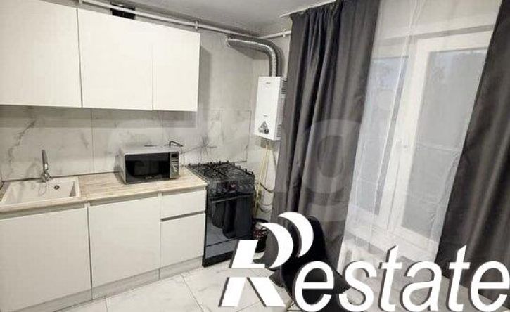 2-комн квартира улица Рихарда Зорге, 19,  д. 19