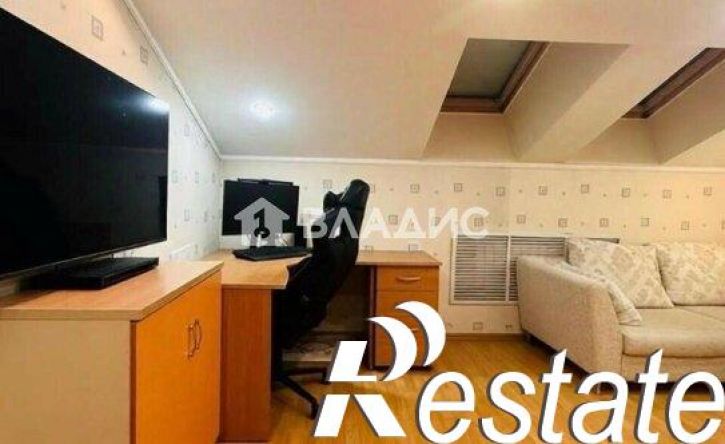3-комн квартира улица Вишневского, 11,  д. 11