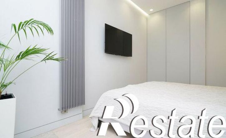 3-комн квартира улица Новаторов, 8Б,  д. 8Б