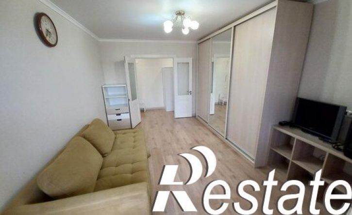 2-комн квартира Парковая улица, 12,  д. 12