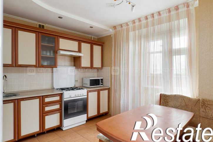 3-комн квартира ул. Юлиуса Фучика, дом 82