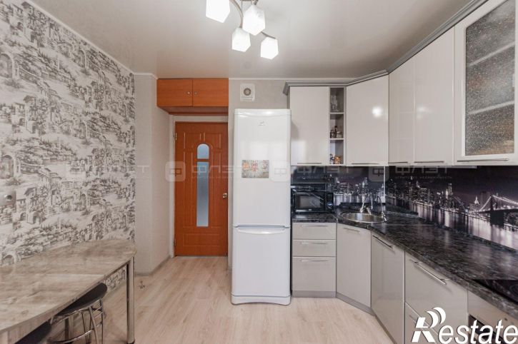 2-комн квартира ул. Тыныч, дом 1