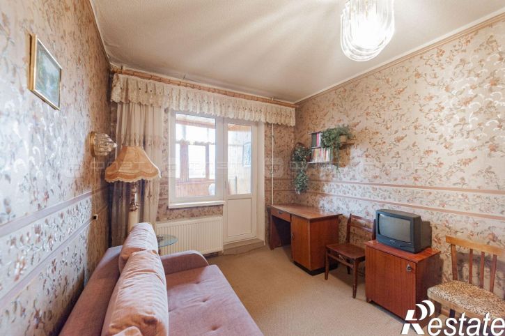 3-комн квартира ул. Академика Лаврентьева, дом 8